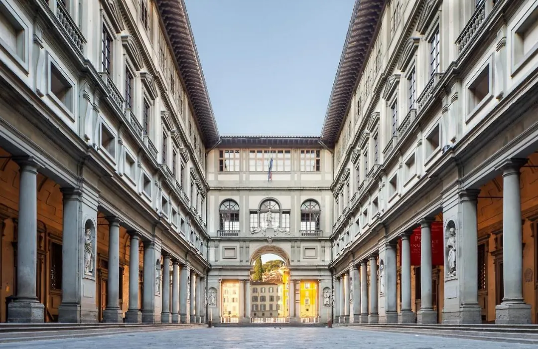 Historic Center! Charming Traditional Florentine Building - Ac,Wifi - By Likehomeflorence-1